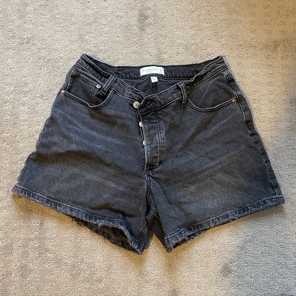 Abercombie curve love high rise crossover dad shorts